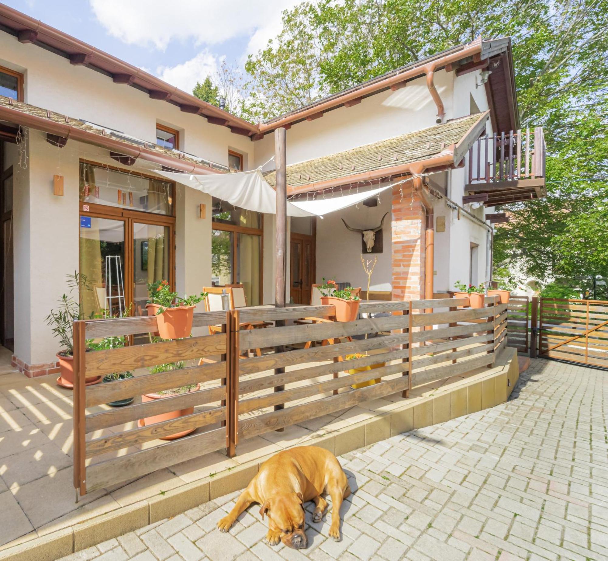 Villa B48 Bigflat - Kenyelem 130 M2 En Törökbálint Exterior foto